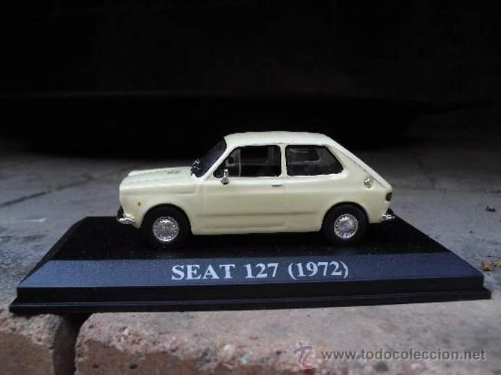 Seat 127 1974 1974 1:43 IXO Nouveau & OVP